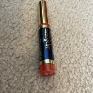 Carmel apple Lip sense